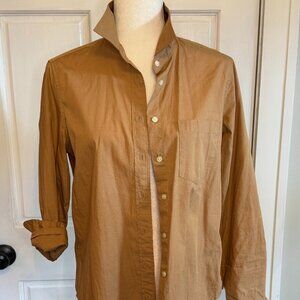 gap | camel / khaki perfect shirt | size small